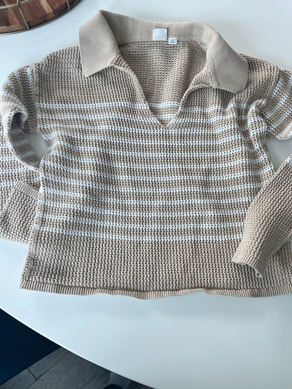 GAP Striped Crewneck Sweater in Beige and White